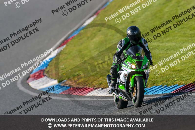 PJM Wedding Photography;enduro digital images;event digital images;eventdigitalimages;mallory park;mallory park photographs;mallory park trackday;mallory park trackday photographs;no limits trackdays;peter wileman photography;racing digital images;trackday digital images;trackday photos